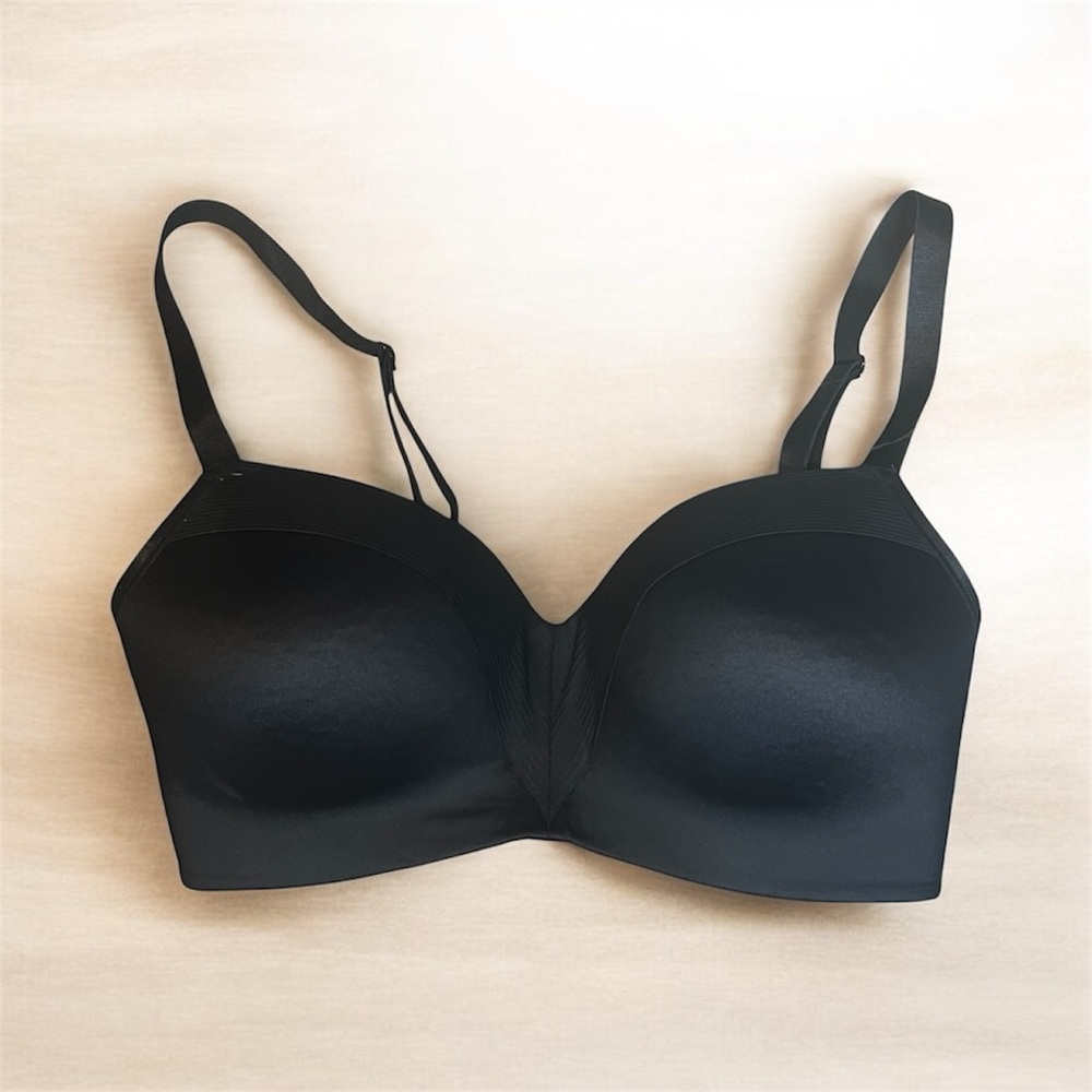 Soma Women’s Black Cooling Wireless Bra Size 34DD